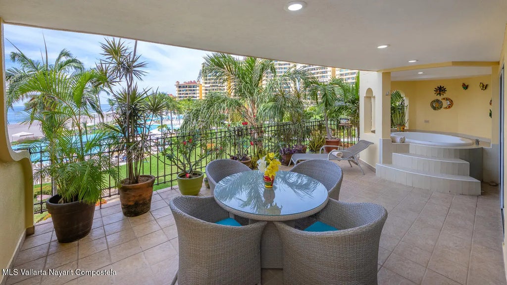 625 Paseo De La Marina F 204 Bay View Grand F 204, Puerto Vallarta