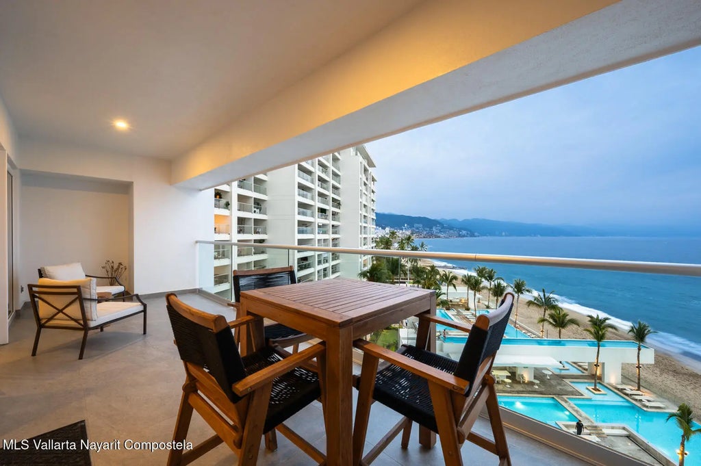 171 Febronio Uribe 506 Harbor 171 Torre Norte, Puerto Vallarta