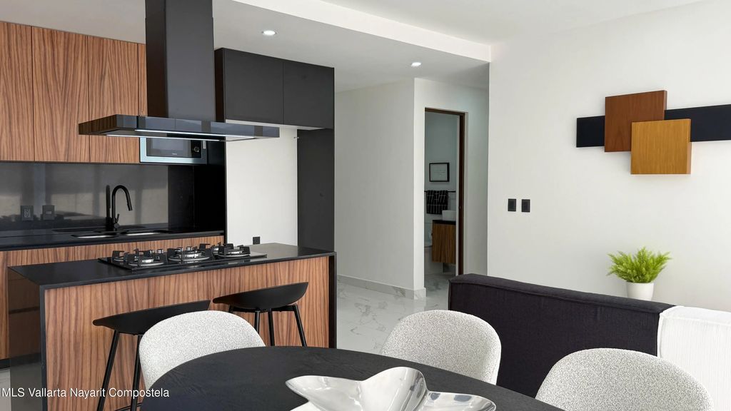 235 Havre 604 Timone U-604, Puerto Vallarta