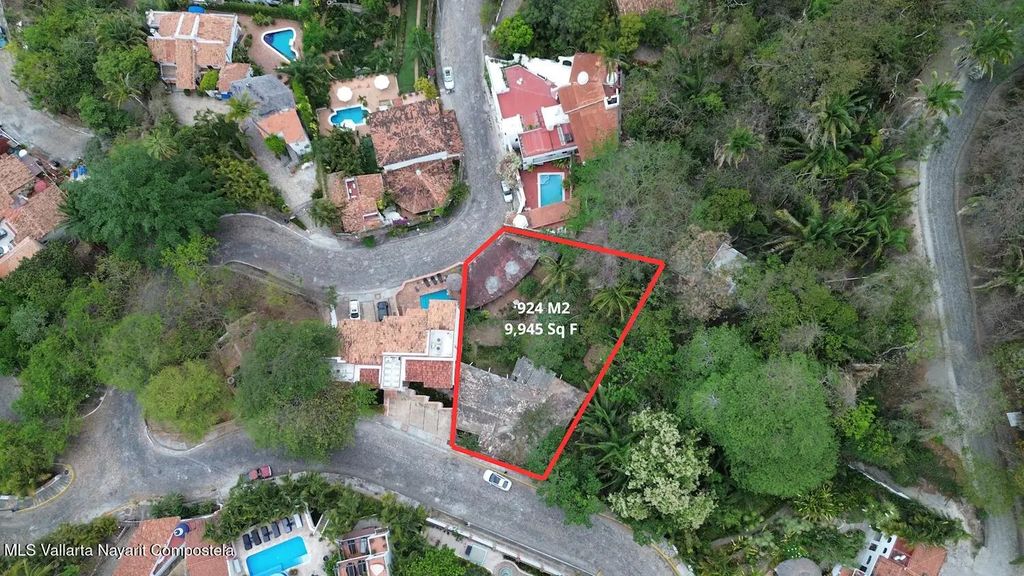 128 Calle Paseo De Los Delfines Finca No 128 Conchas Chinas, Puerto Vallarta