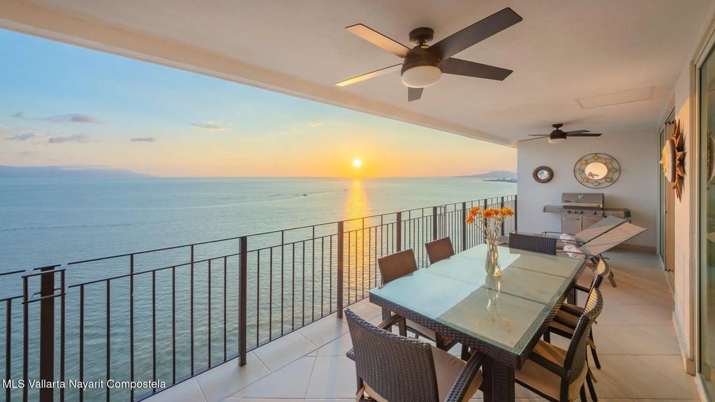2477 Francisco Medina Ascencio Tower 2000 Ph1-02 Grand Venetian Ph Top 2 Floors, Puerto Vallarta