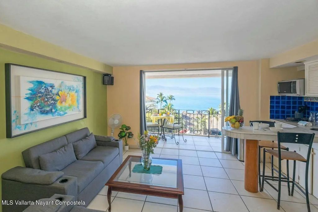 2467 Blvd.francisco Medina Ascencio 509 Torre Condomar, Puerto Vallarta