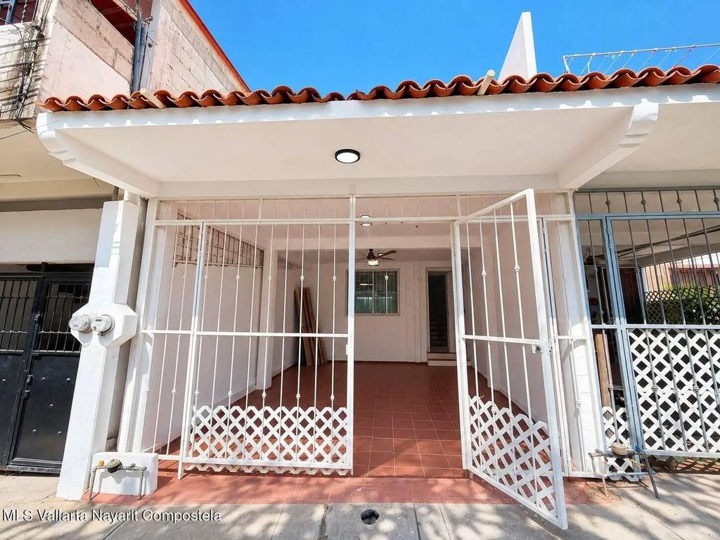 387 Av Las Torres Casa Cielo, Puerto Vallarta