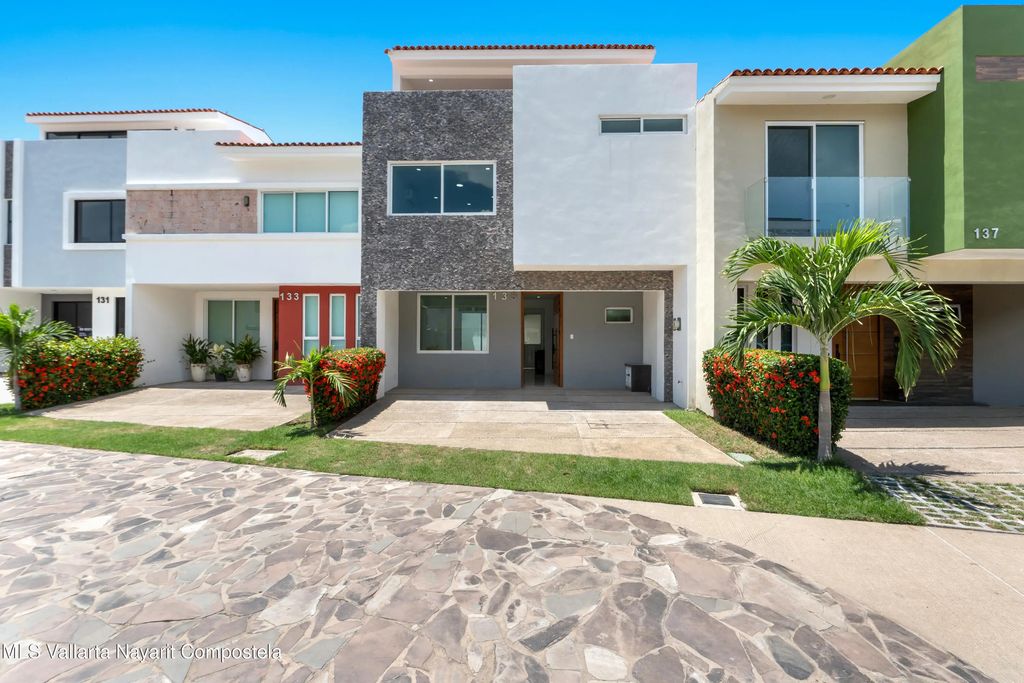 287 Av. De Los Grandes Lagos Rio Diamante 135, Puerto Vallarta