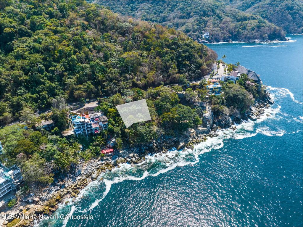 S/n Carr. A Barra De Navidad Lt13 Mz4 Zn1 Lote Le Kliff, Puerto Vallarta