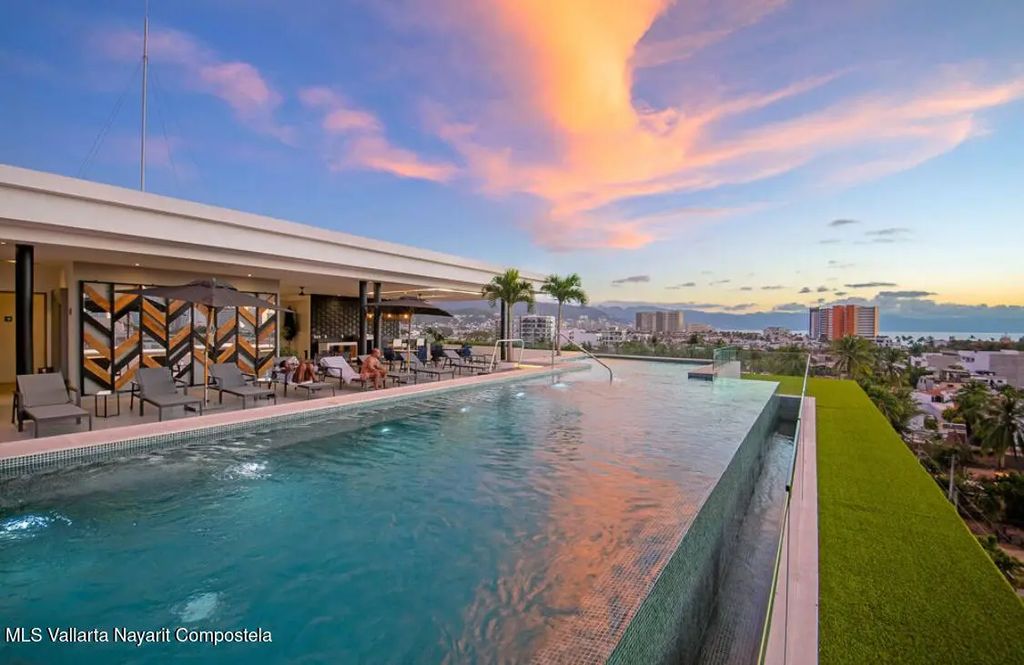 117 Palm Spring 305 Roma 240, Puerto Vallarta