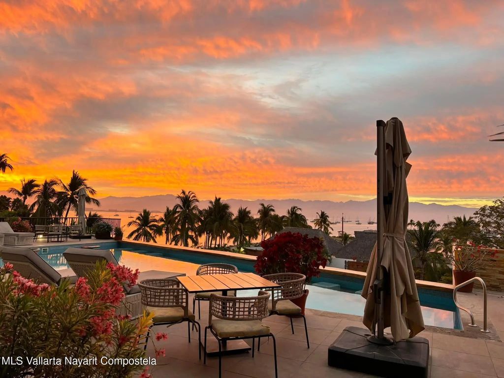 11 Tiburon 102 Canuva Lux, Riviera Nayarit