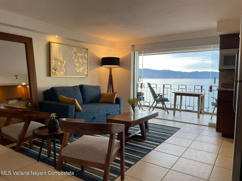 2467 Blvd. Franciso Medina Ascencio 1201 Condomar, Puerto Vallarta