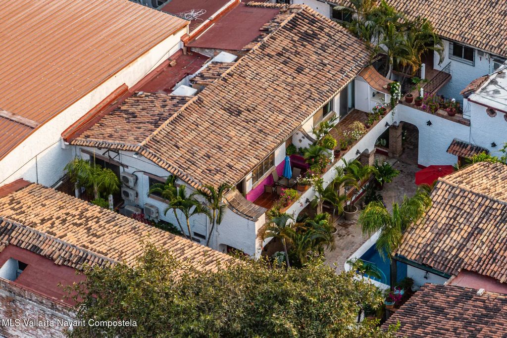 215 Las Garzas Av. 8 Las Garzas, Puerto Vallarta
