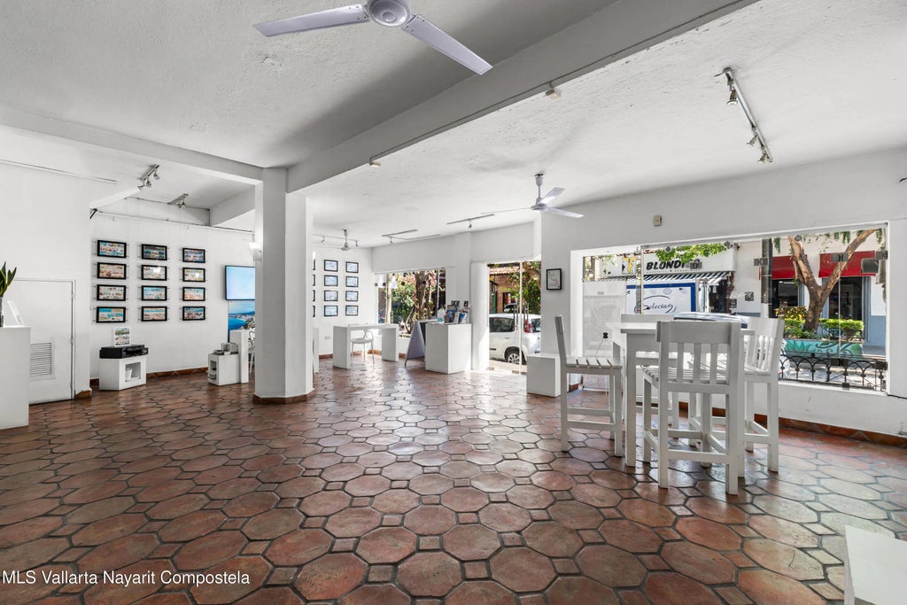 261 Basilio Badillo 261 Perla Blanca, Puerto Vallarta