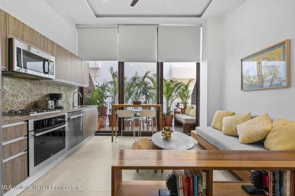 368 Pino Suarez/ Basilio Badillo 605 Pacifica, Puerto Vallarta