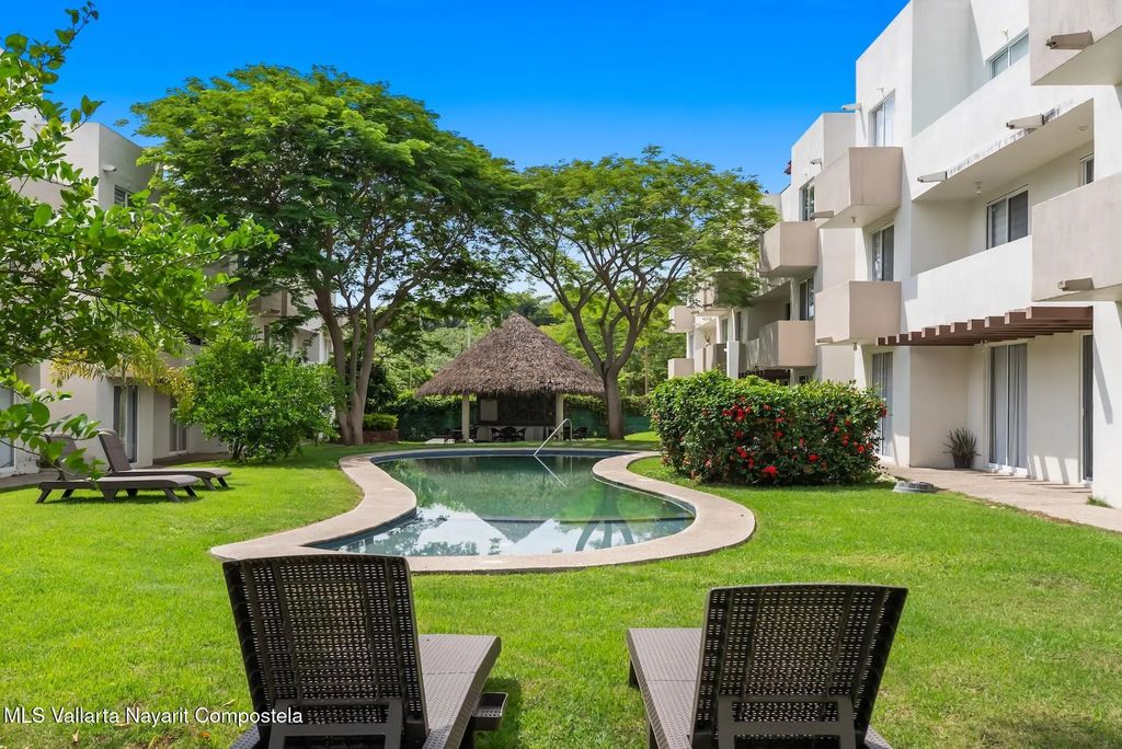 900 Av. Las Flores 301-g Casa Blanche, Puerto Vallarta