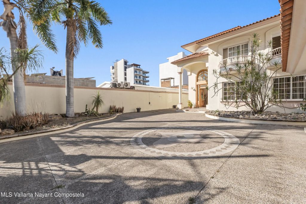 351 Palm Spring Casa Versalles, Puerto Vallarta