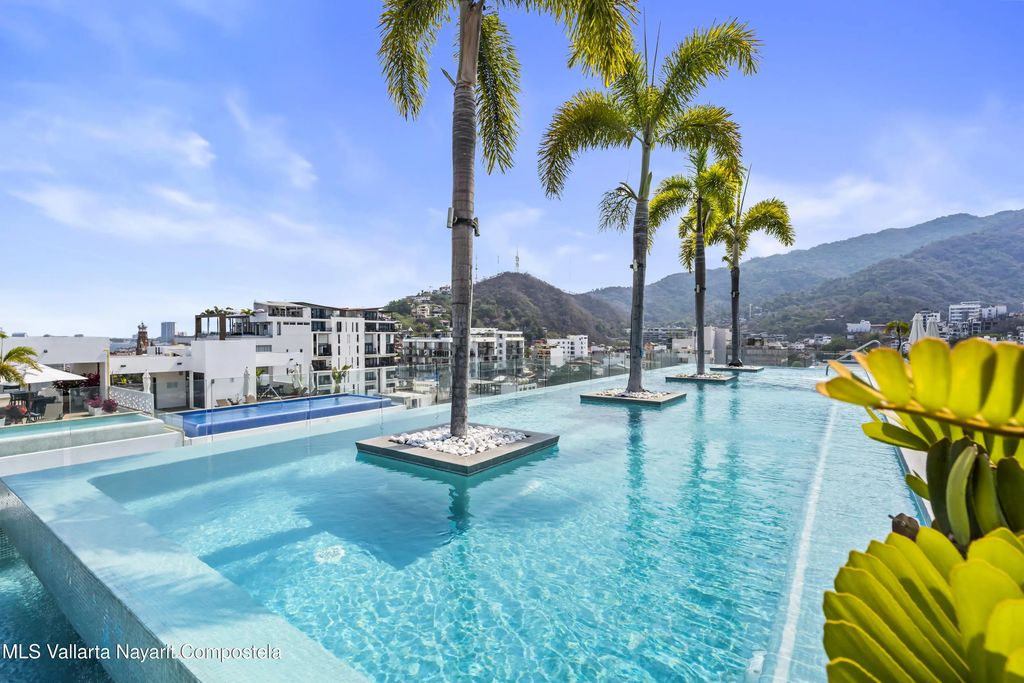290 Venustiano Carranza 306 Zenith 306, Puerto Vallarta