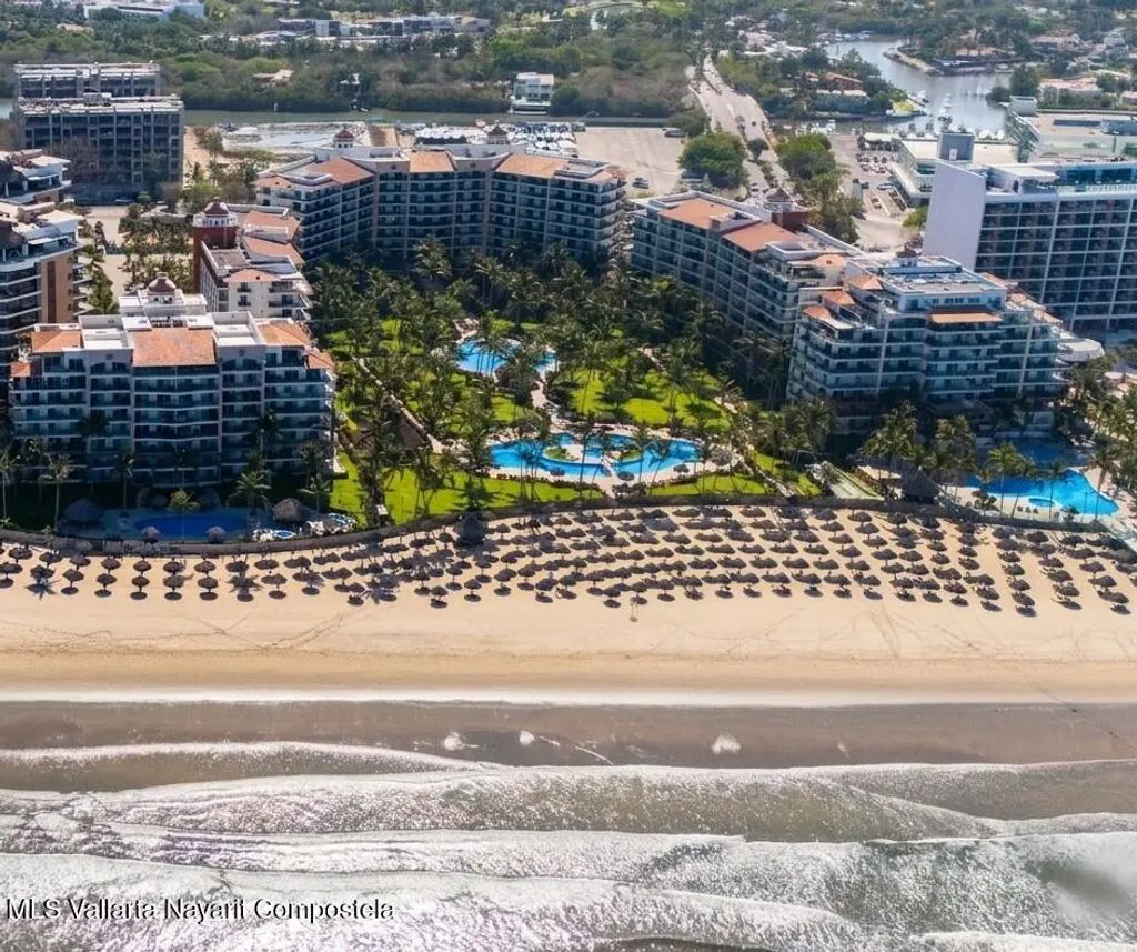 56 Sur Paseo Cocoteros 4103 Playa Royale, Riviera Nayarit