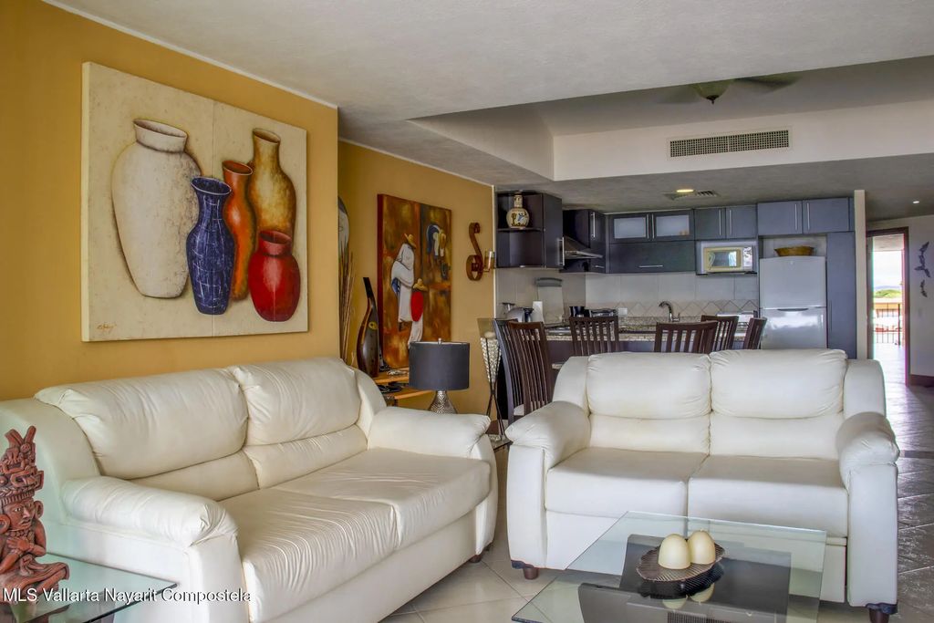 2477 Blvd Francisco Medina Ascencio 1-505 Condominio Grand Venetian, Puerto Vallarta