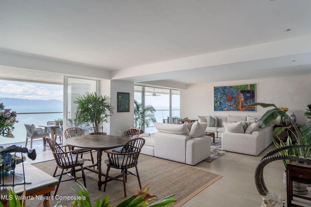 197 Av. Paseo De La Marina Sur B-2103 Tres Mares, Puerto Vallarta