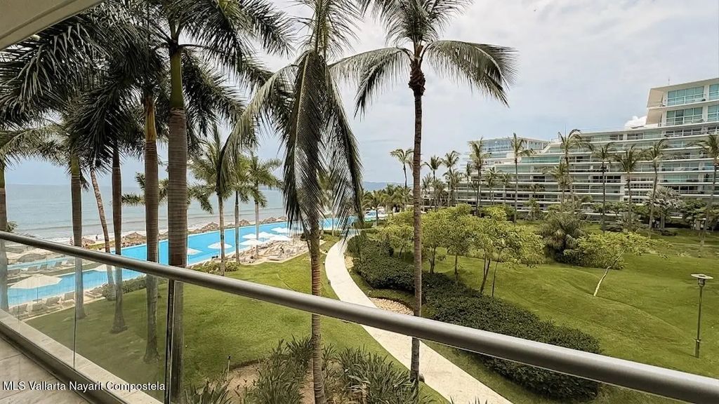 182 Paseo De Los Cocoteros 2f Peninsula, Riviera Nayarit