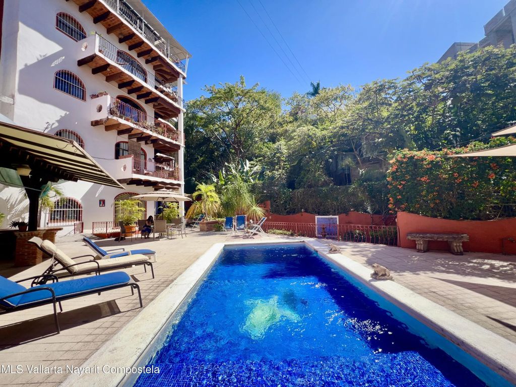98 Lirios 1 Condo Roque, Puerto Vallarta