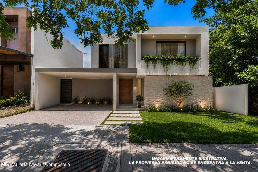 115 Ramon Ibarria Gonzalez Lt-15 Seaport, Gated Community, Puerto Vallarta