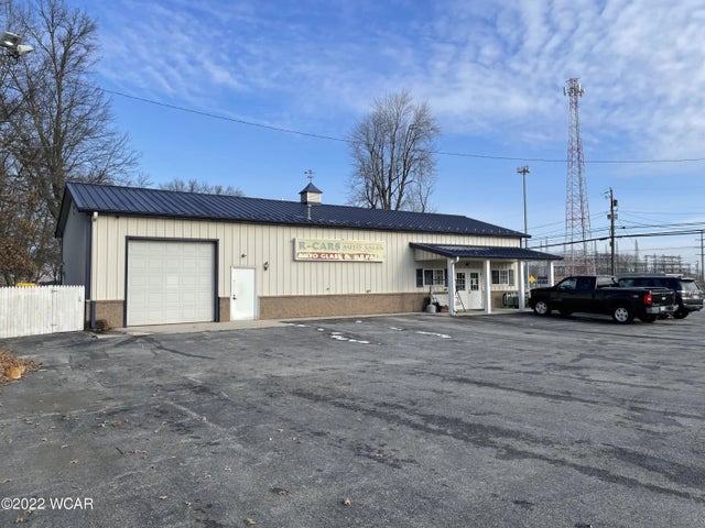 Photo of Listing #300052