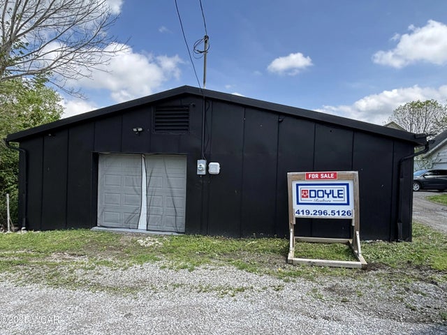 Photo of Listing #306049