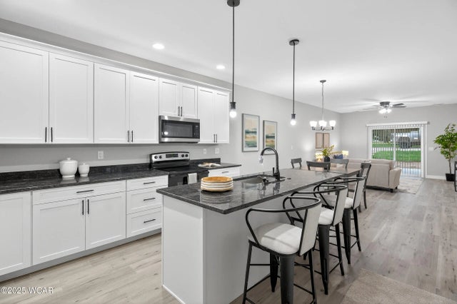 Photo of Listing #306851