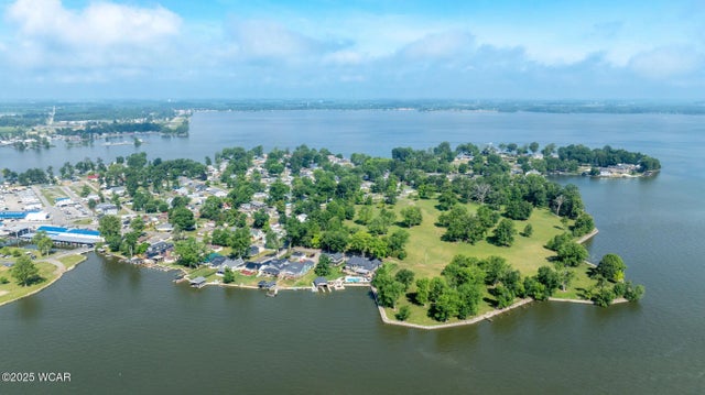 Photo of Listing #307780