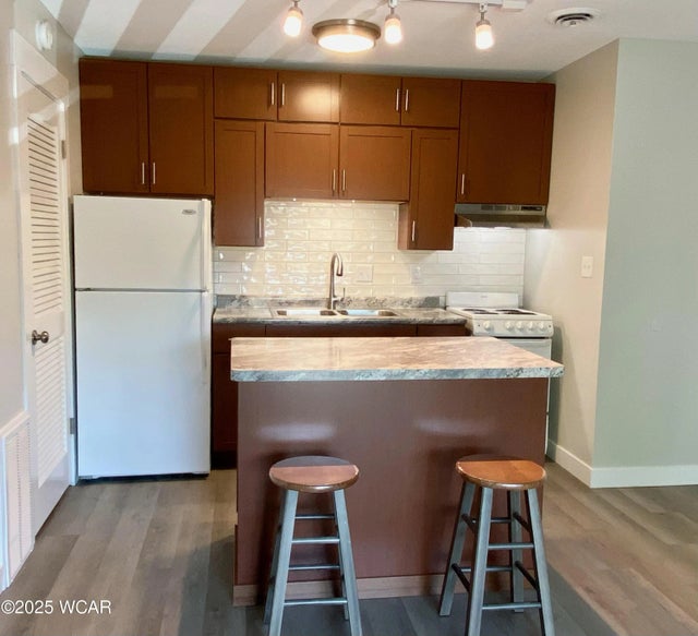 Photo of Listing #307807