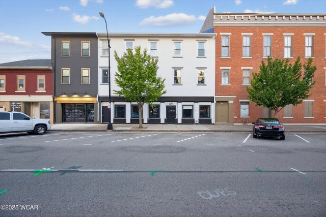 Photo of Listing #308207