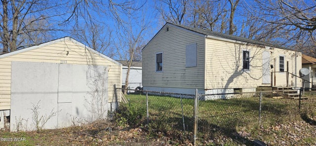 Photo of Listing #309065