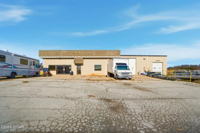 Photo of Listing #309125