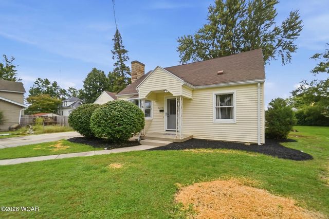 101 Johns Avenue, Lima