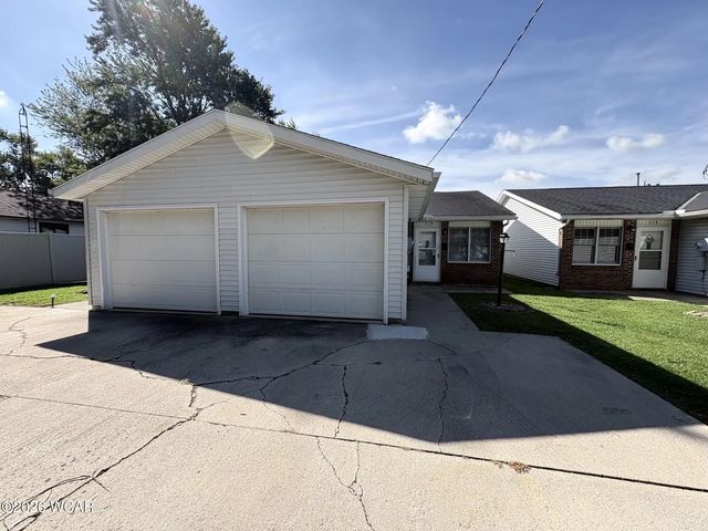 519 Central Avenue, Leipsic