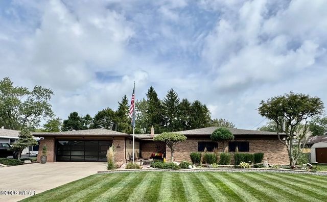 611 Oxford Drive, Bryan