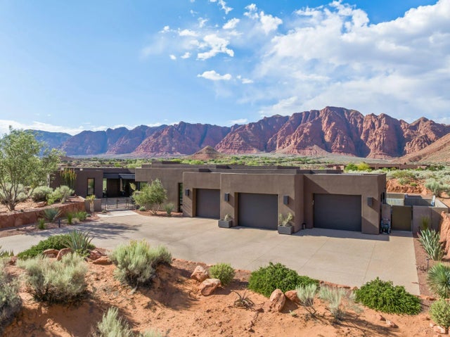 746 W Wicasa Way, Ivins