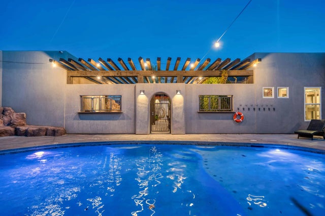 4582 S 1500 W, Hurricane