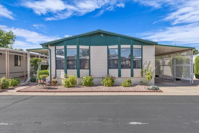 1360 N Dixie Downs Rd 5, St George