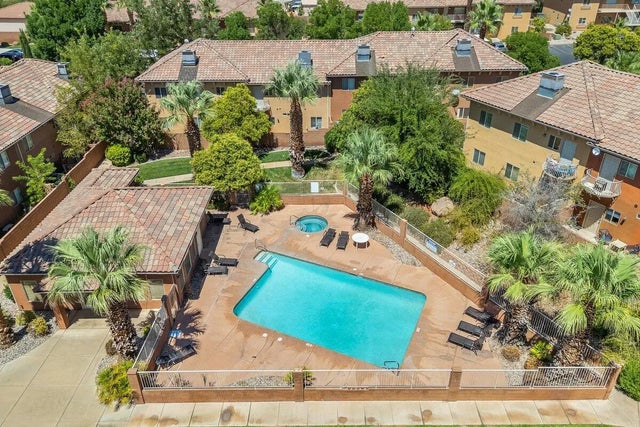 700 N Main St #l6, Washington