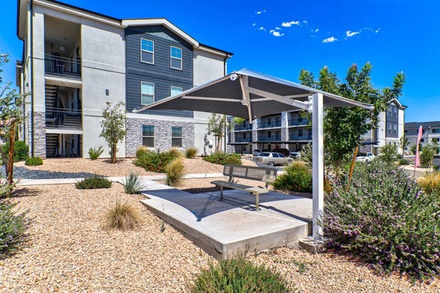 1167 E Telegraph St A-305, Washington