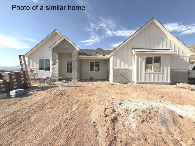 1007 W Rock View Dr, Hurricane