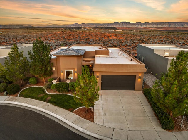 3221 S 4900 W, Hurricane