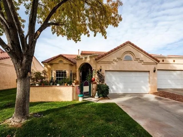 1186 E 900 S 18, St George