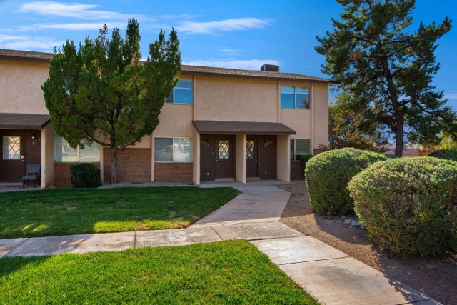 1729 W 950 N #19, St George