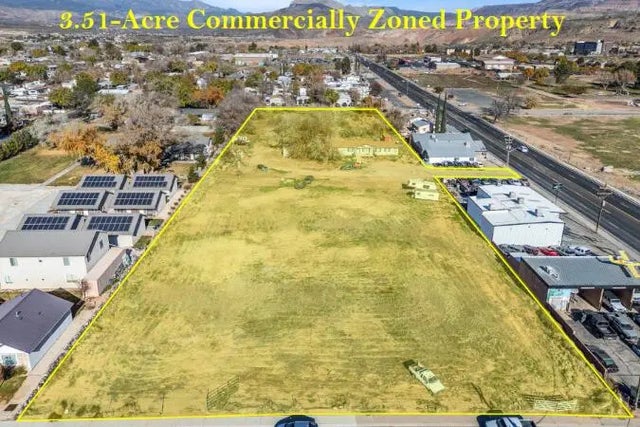 233 N State St, La Verkin