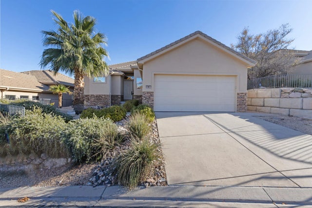 221 N Emeraud #11, St George