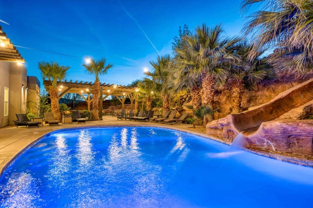 4582 S 1500 W, Hurricane