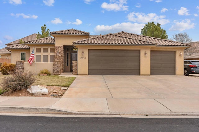 2451 S Camino Real, Washington