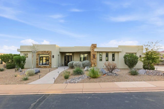 2217 W Basalt Cir, St George