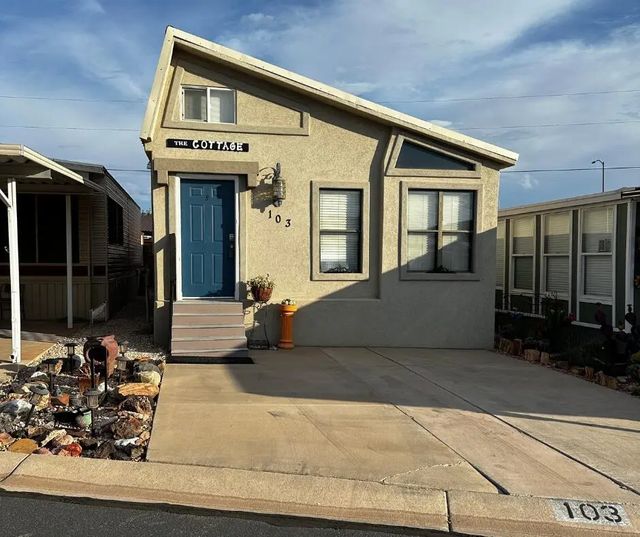1225 N Dixie Downs #103, St George